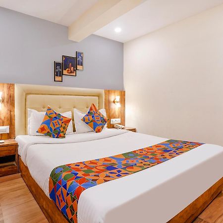 Fabhotel Grand Prime Nr Nesco Hotel 뭄바이 외부 사진