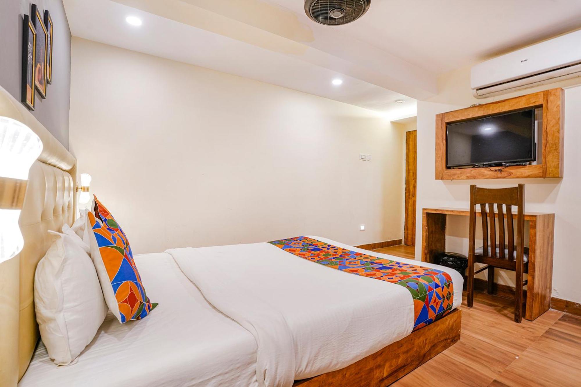 Fabhotel Grand Prime Nr Nesco Hotel 뭄바이 외부 사진