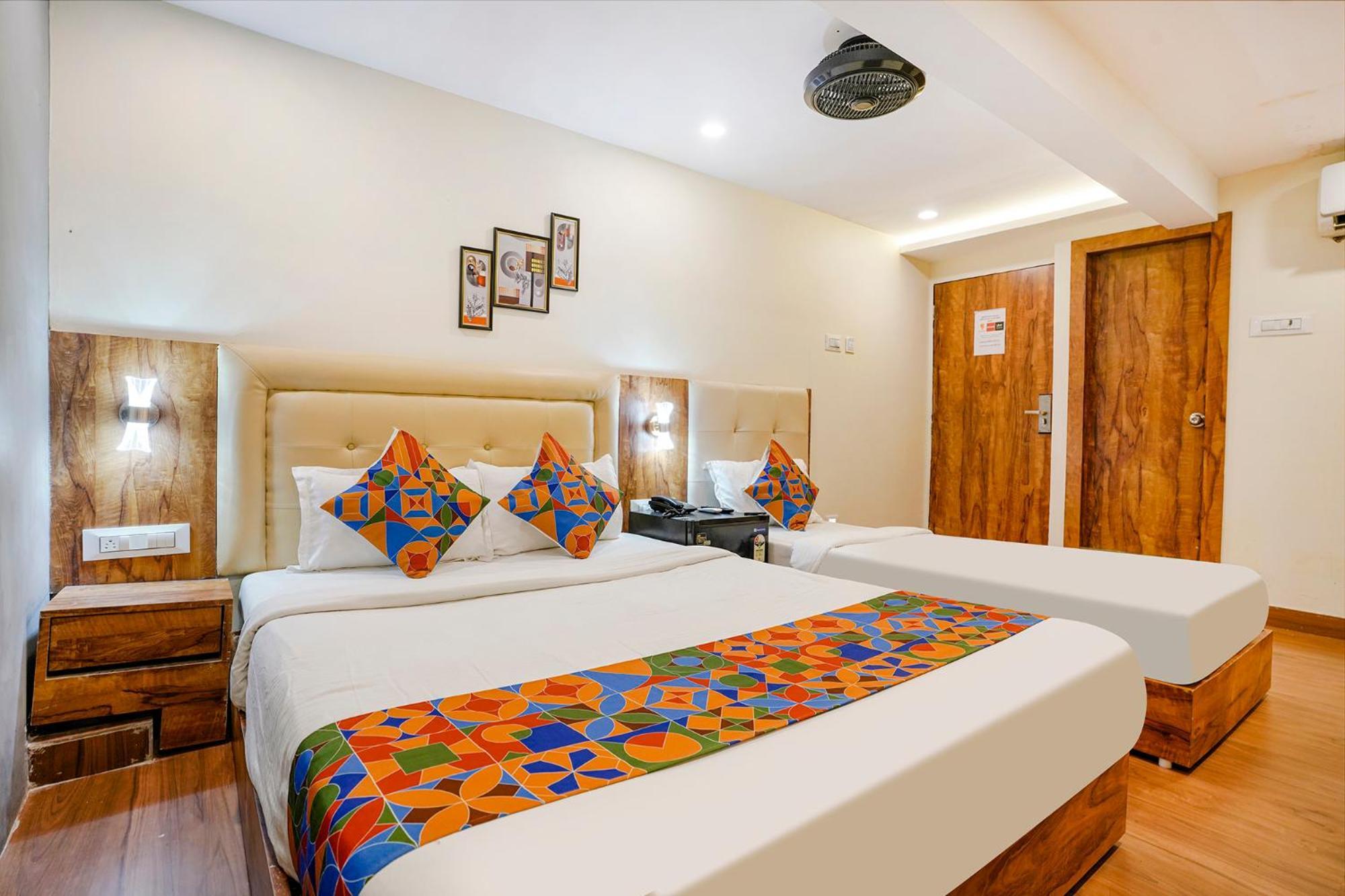 Fabhotel Grand Prime Nr Nesco Hotel 뭄바이 외부 사진