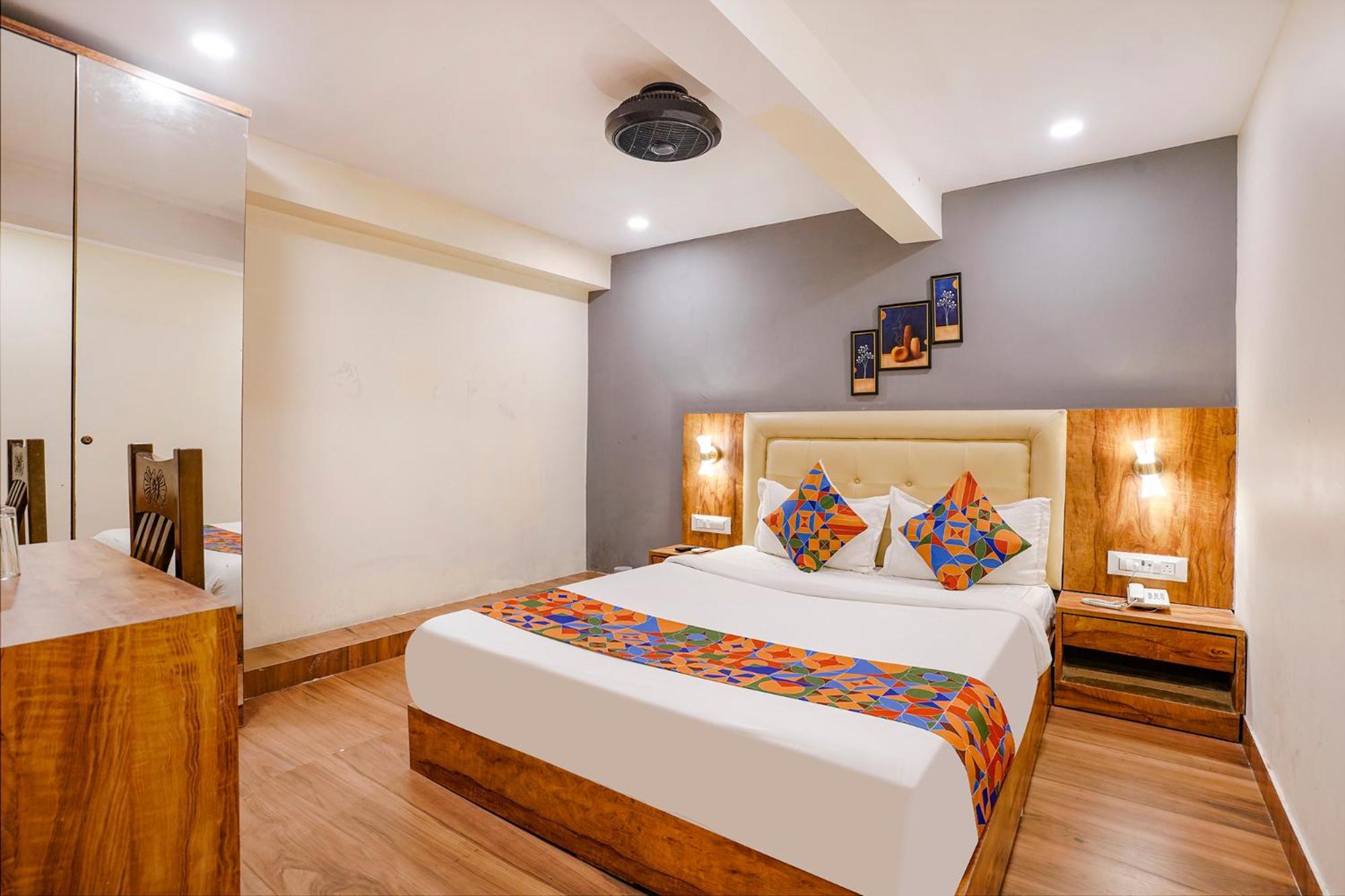Fabhotel Grand Prime Nr Nesco Hotel 뭄바이 외부 사진