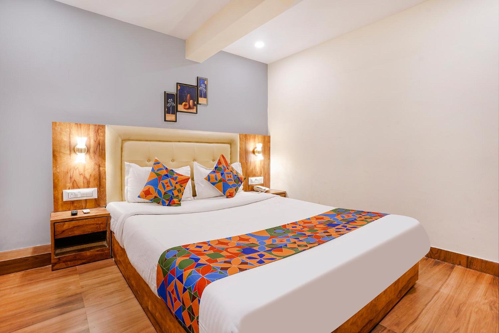 Fabhotel Grand Prime Nr Nesco Hotel 뭄바이 외부 사진