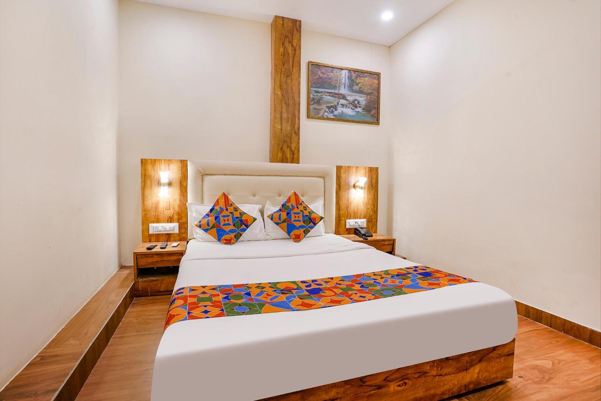 Fabhotel Grand Prime Nr Nesco Hotel 뭄바이 외부 사진